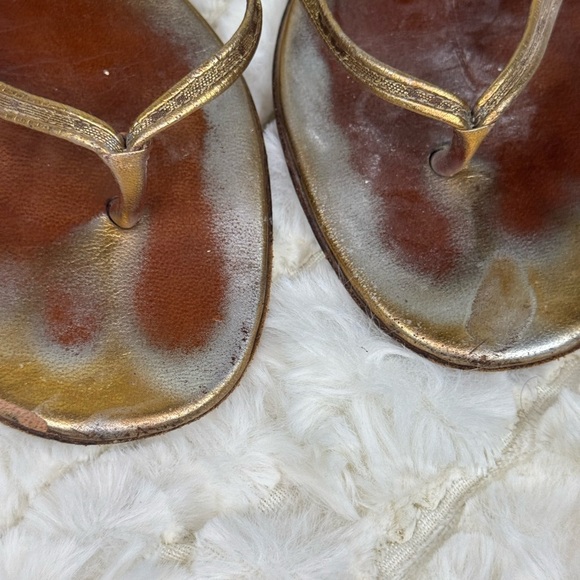 Gucci Gold and Brown Sandals with Metallic Straps - Picture 6 of 11